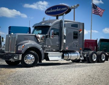 2020 Kenworth W990 Sleeper 430114