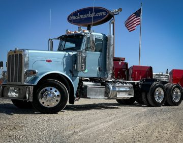 2020 Peterbilt 389 Daycab 626841