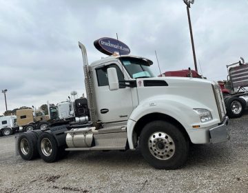 2021 Kenworth T880 Daycab 454001