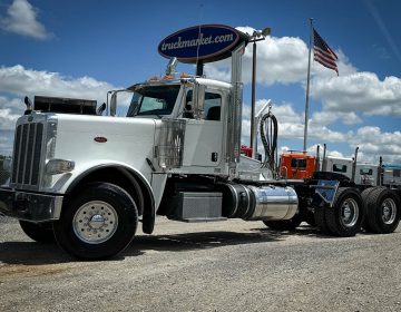 2020 Peterbilt 389 Daycab 718933