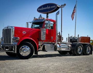 2015 Peterbilt 389 Daycab Glider Kit 361587