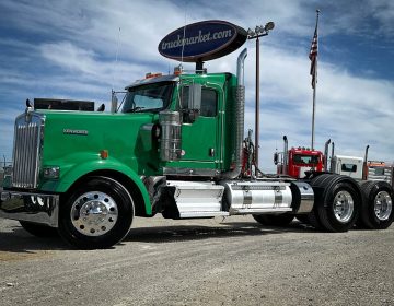 2022 Kenworth W900l Daycab 146280