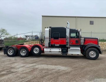 2022 Kenworth W900l Tri Axle Sleeper 494909