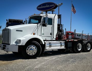 2017 Kenworth T800 Hydraulic Winch Truck 155430