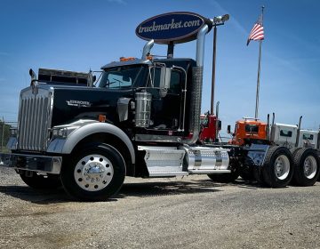 2019 Kenworth W900 Daycab 243120