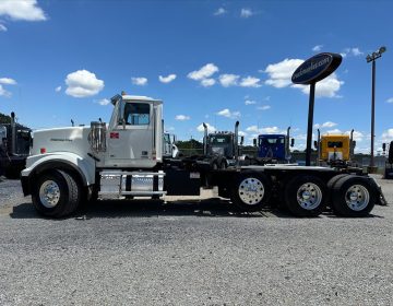 2013 Western Star 4900 Tri Axle Daycab Bt8277cc